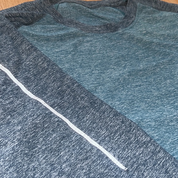 Blue Lululemon Heavy Vintage Sweater. Size Small - Picture 3 of 4